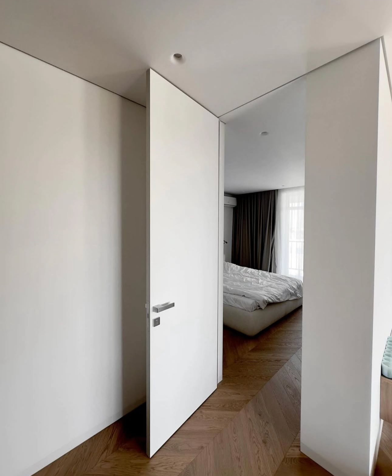 MOBEL home finisaj
